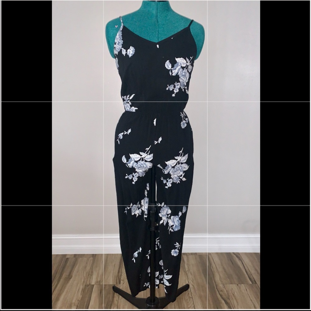 black jumper with blue flowers